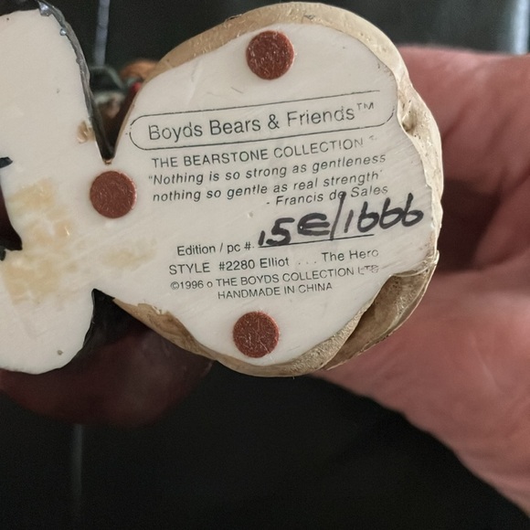 Collectable Boyds Bear ,The Hero figurine - Picture 4 of 8